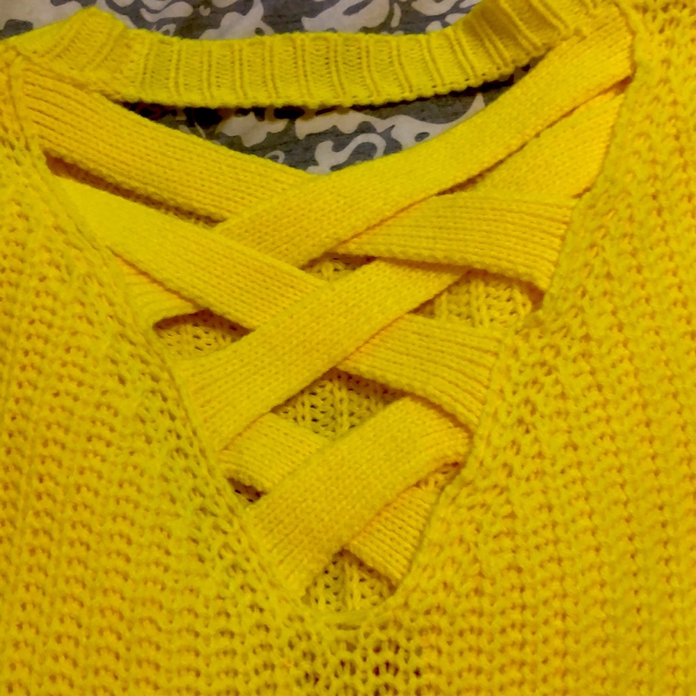 Sweater - Picture 3 of 4